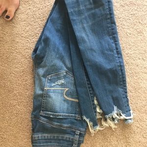 American eagle ripped high rise skinny jeans